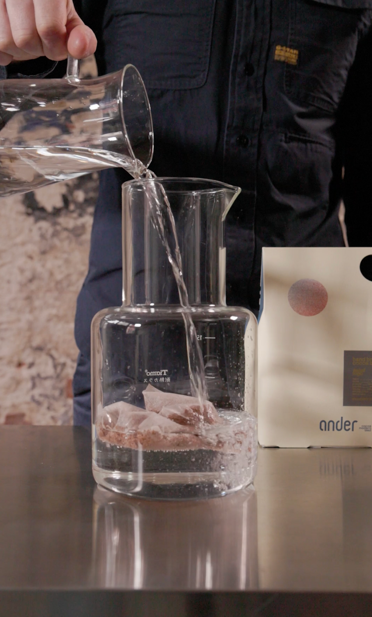 cold extraction . ECUADOR finca la sofia . fruit juice & sweet . 4*30g immersion bags