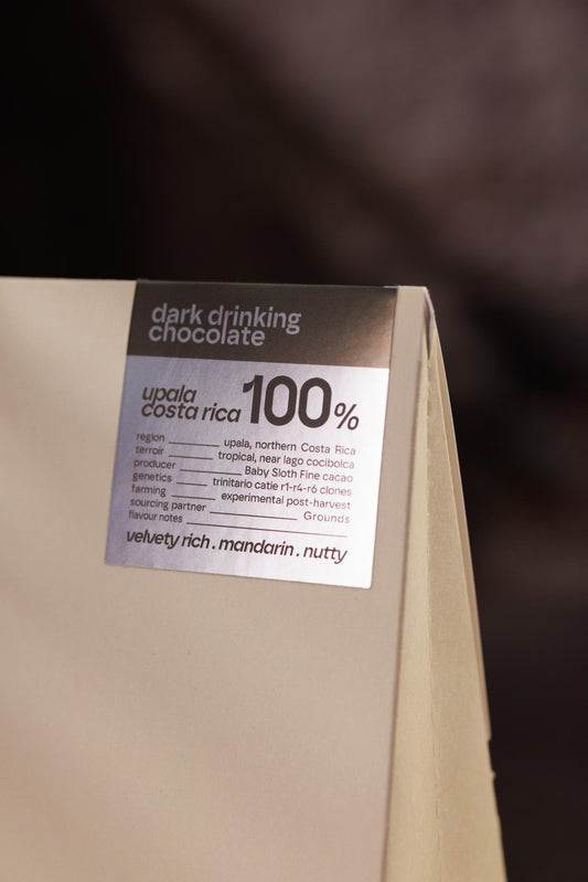 ceremonial drinking chocolate 100% . COSTA RICA upala . fruity & nutty